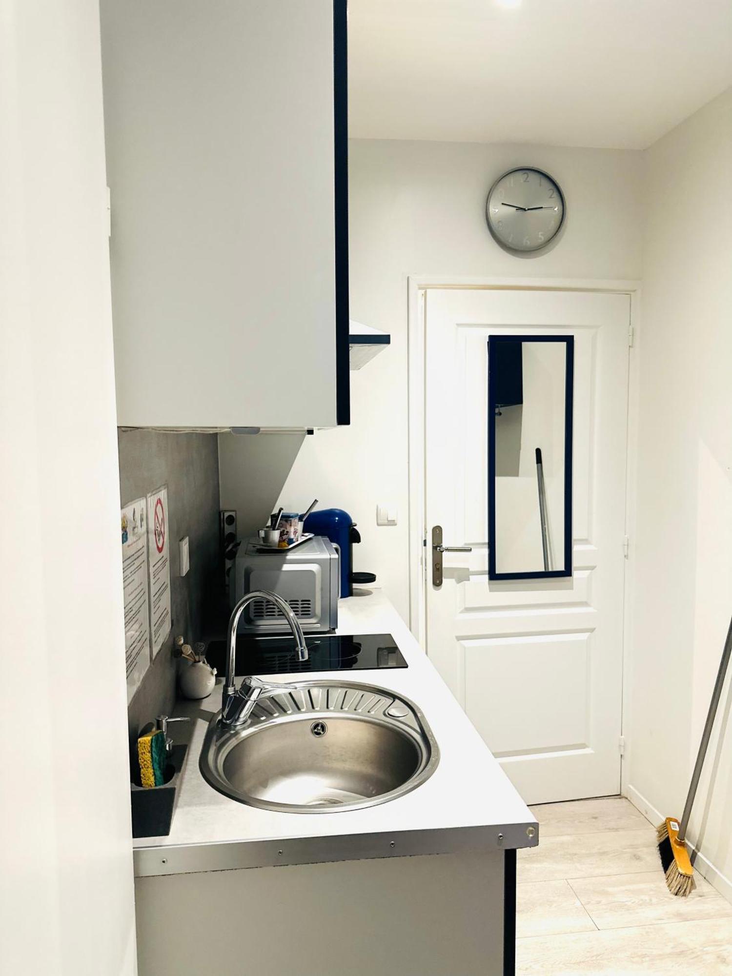 Studio Mer Gare Part Dieu Лион Экстерьер фото